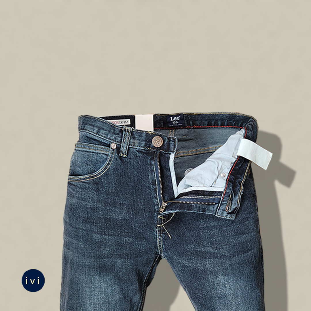 Slim-straight Faded indigo ieans